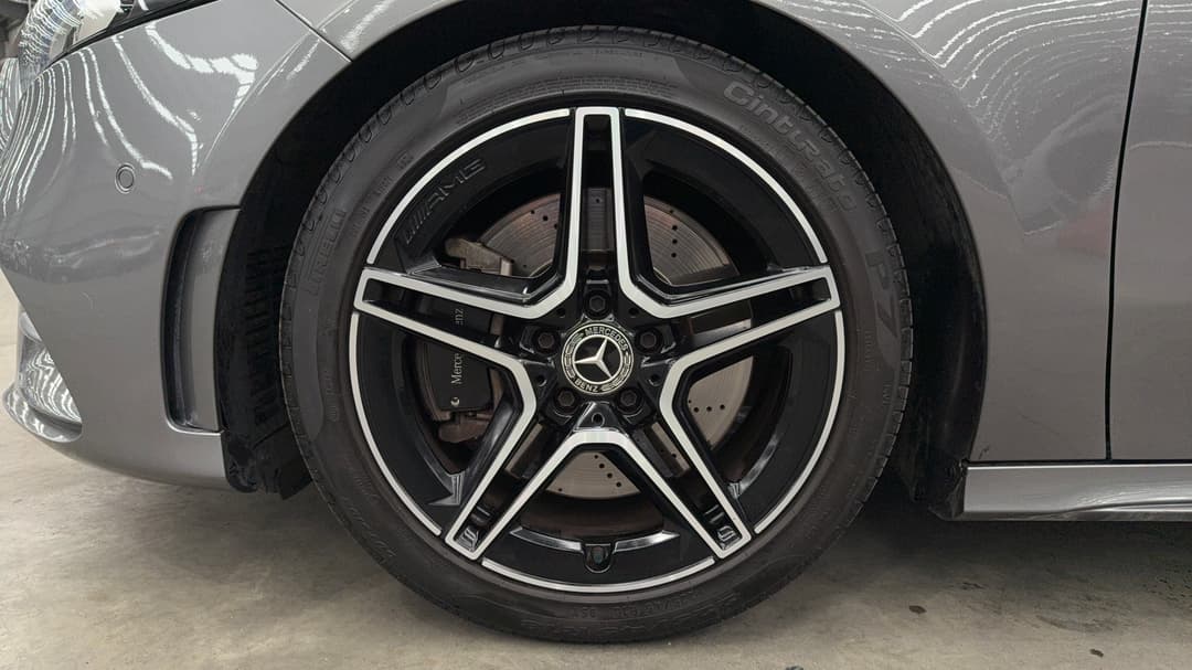 2021 Mercedes-benz A250 4matic, Automatic, 35766 km, Left Front Wheel