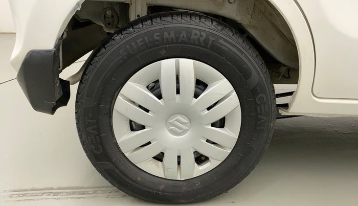 2022 Maruti Alto LXI OPT CNG, CNG, Manual, 15,855 km, Right Rear Wheel