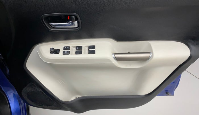 2017 Maruti IGNIS ALPHA 1.2, Petrol, Manual, 64,694 km, Driver Side Door Panels Control