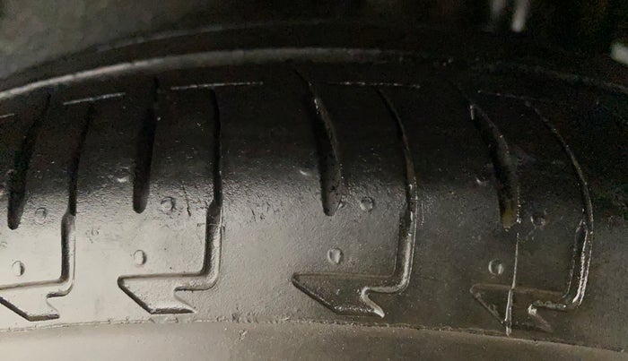 2017 Maruti IGNIS ALPHA 1.2, Petrol, Manual, 64,694 km, Left Rear Tyre Tread