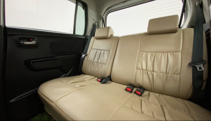 2013 Maruti Wagon R Stingray VXI, Petrol, Manual, 44,439 km, Right Side Rear Door Cabin