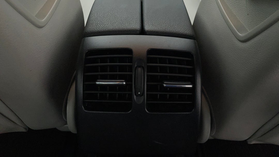 Rear A/C Vent