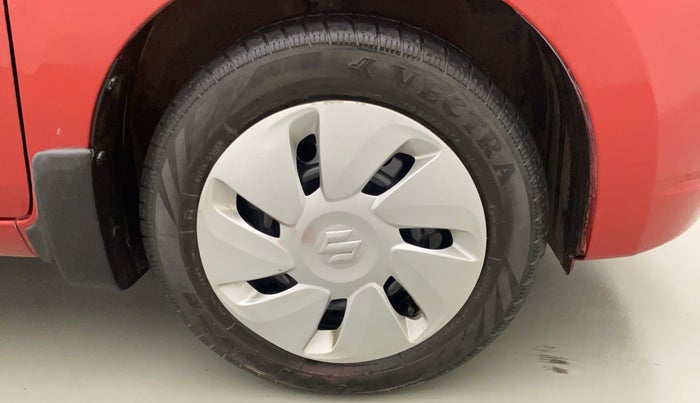 2017 Maruti Celerio VXI (O), Petrol, Manual, 29,175 km, Right Front Wheel