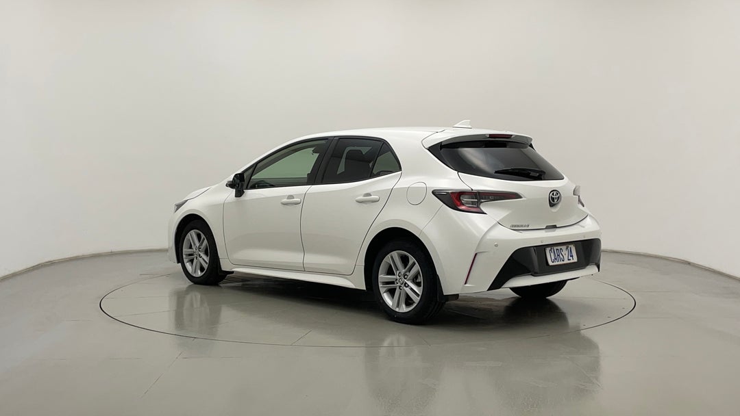 Left Back Diagonal (45- Degree) View