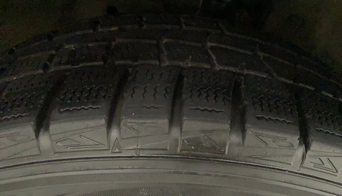 2015 Honda City 1.5L I-VTEC SV, Petrol, Manual, 61,177 km, Right Rear Tyre Tread