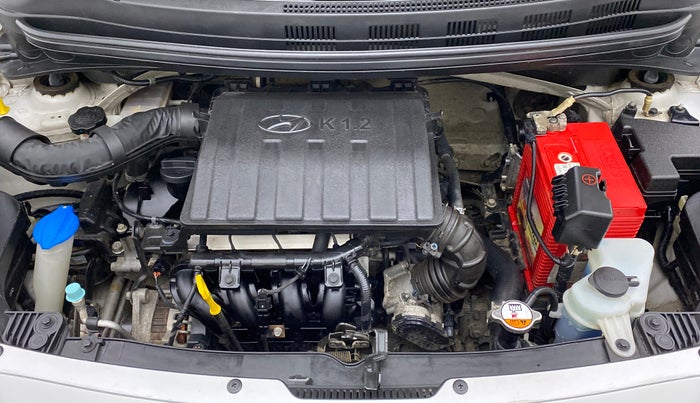 2017 Hyundai Grand i10 Sportz(O) 1.2 MT, Petrol, Manual, 39,904 km, Open Bonet