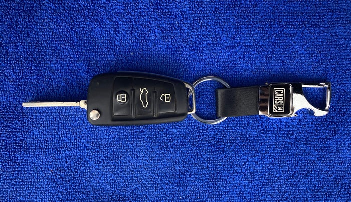 2018 Audi A3 35TDI PREMIUM, Diesel, Automatic, 40,876 km, Key Close Up
