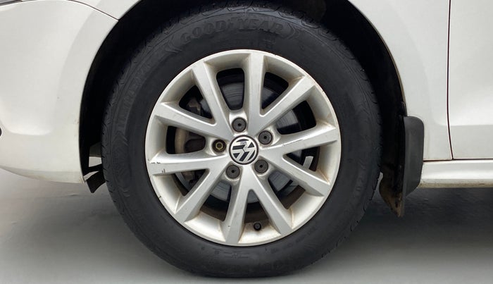 2014 Volkswagen Jetta HIGHLINE 2.0 TDI MT, Diesel, Manual, 72,971 km, Left Front Wheel