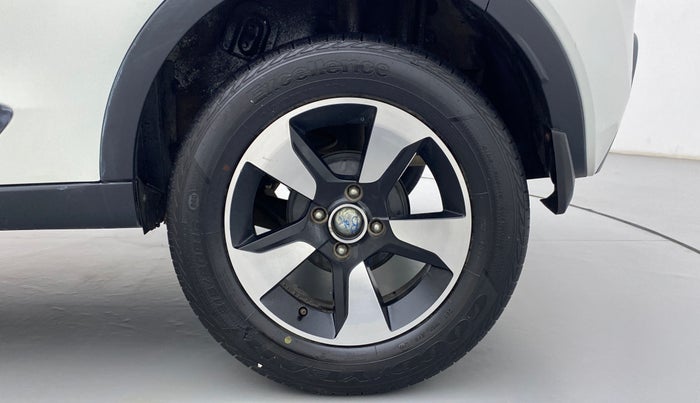 2018 Tata NEXON XZ+ 1.2 DUAL TONE, Petrol, Manual, 51,902 km, Left Rear Wheel