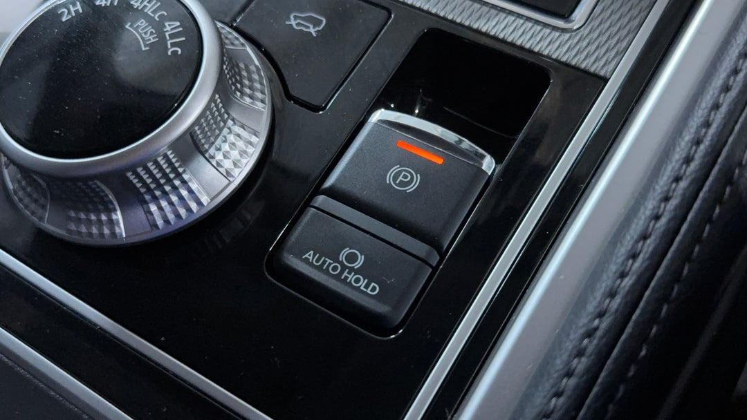 2023 Mitsubishi Pajero Sport Exceed (4wd) 7 Seat, Automatic, 14126 km, Handbrake