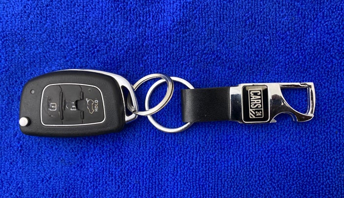 2014 Hyundai Xcent S 1.2 OPT, Petrol, Manual, 41,694 km, Key Close Up