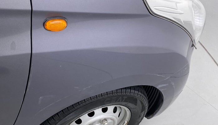 2015 Hyundai Eon ERA +, Petrol, Manual, 48,485 km, Right fender - Minor scratches