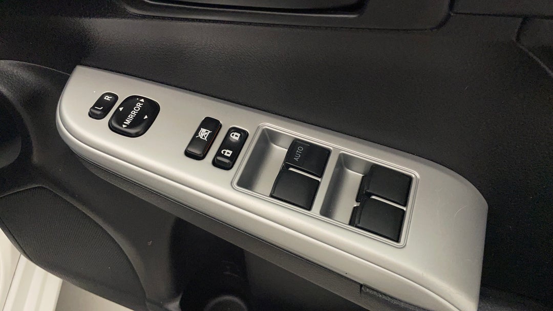 Drivers Side Door Panel Controls