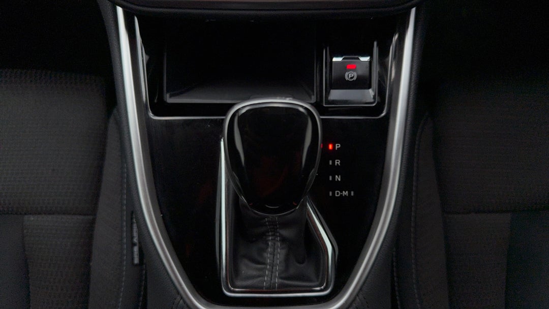 2021 Subaru Outback Awd, Automatic, 53689 km, Gear Lever 