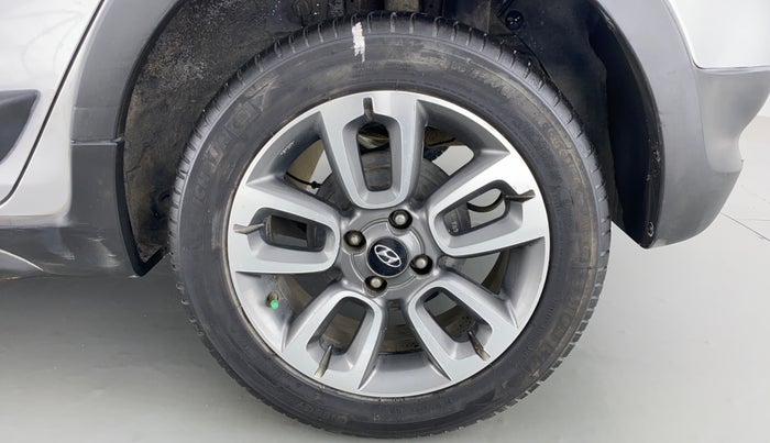 2015 Hyundai i20 Active 1.4 SX, Diesel, Manual, 83,744 km, Left Rear Wheel