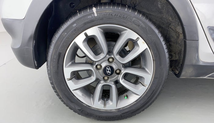 2015 Hyundai i20 Active 1.4 SX, Diesel, Manual, 83,744 km, Right Rear Wheel