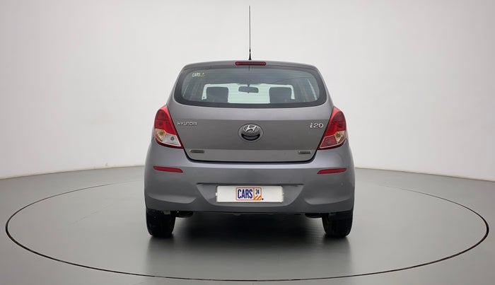 2013 Hyundai i20 MAGNA 1.4 CRDI, Diesel, Manual, 1,05,286 km, Back/Rear