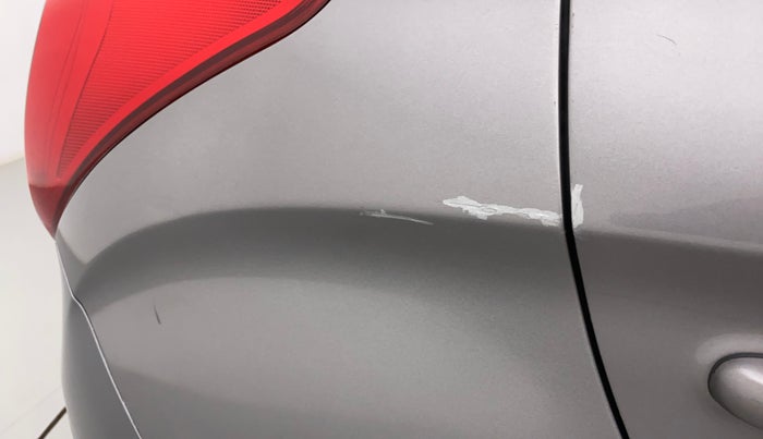 2013 Hyundai i20 MAGNA 1.4 CRDI, Diesel, Manual, 1,05,286 km, Right quarter panel - Minor scratches