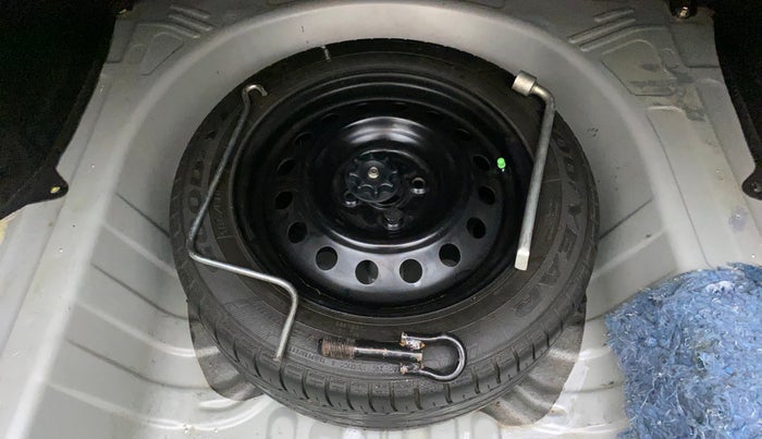 2011 Toyota Etios V, Petrol, Manual, 41,422 km, Spare Tyre