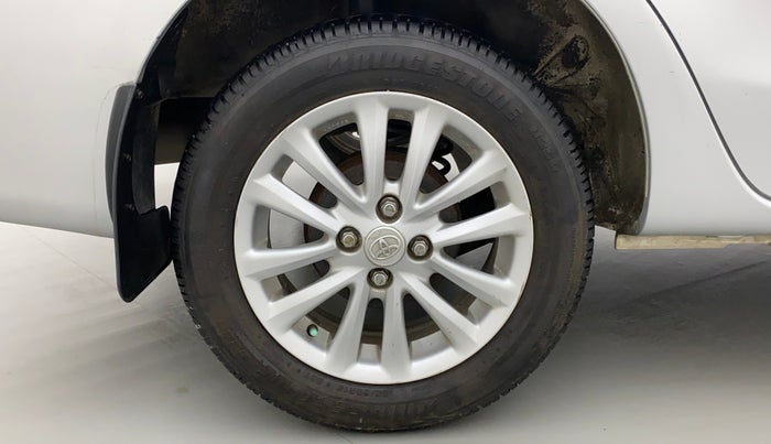 2011 Toyota Etios V, Petrol, Manual, 41,422 km, Right Rear Wheel