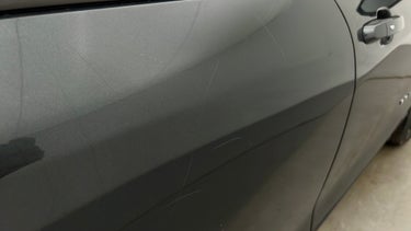 Door RHS Rear Scratched