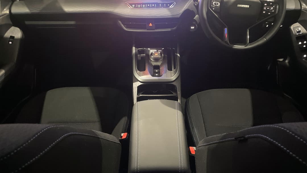 2025 GWM Haval Jolion Premium, Automatic, 10062 km, Center Console