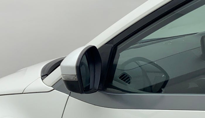 2017 Tata NEXON XZ+ 1.2, Petrol, Manual, 78,841 km, Left rear-view mirror - Folding motor not working