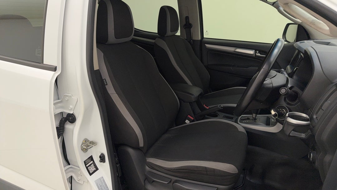 2017 Holden Colorado Ls (4x2), Automatic, 108847 km, Right Side Front Door Cabin View