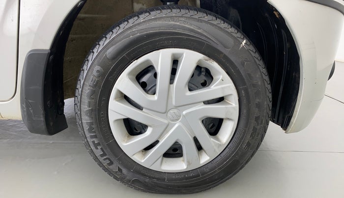 2021 Maruti New Wagon-R 1.0 Lxi (o) cng, CNG, Manual, 27,333 km, Right Front Wheel