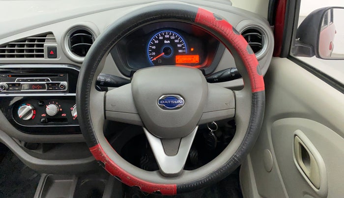 2017 Datsun Redi Go T (O), Petrol, Manual, 40,553 km, Steering Wheel Close Up