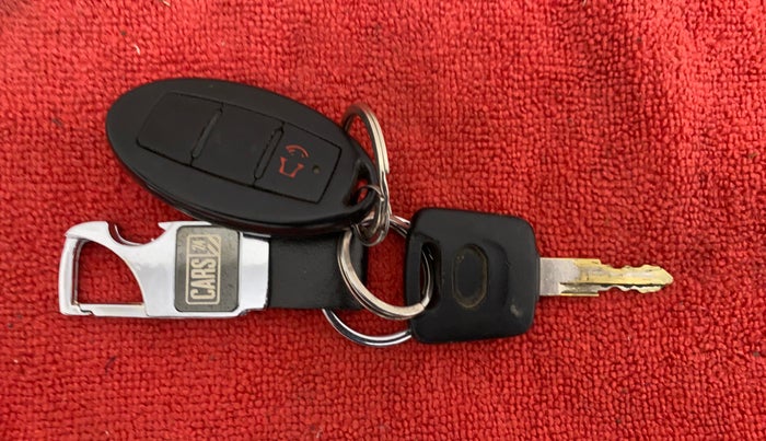 2017 Datsun Redi Go T (O), Petrol, Manual, 40,553 km, Key Close Up