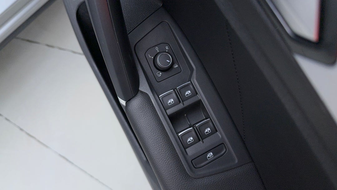 Drivers Side Door Panel Controls
