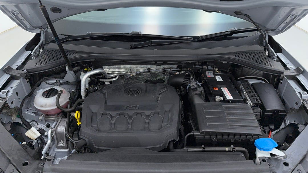 Open Bonnet (Engine)