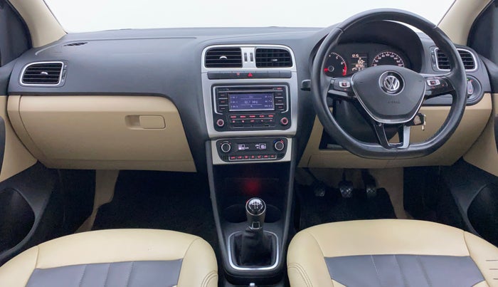 2014 Volkswagen Polo HIGHLINE1.2L PETROL, Petrol, Manual, 82,921 km, Dashboard
