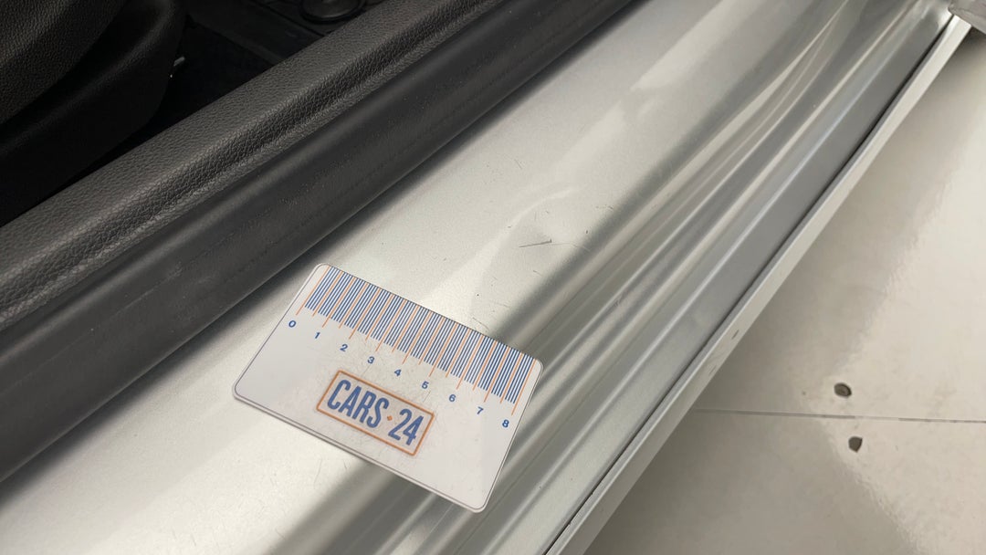 Door Sills Front RHS Dent