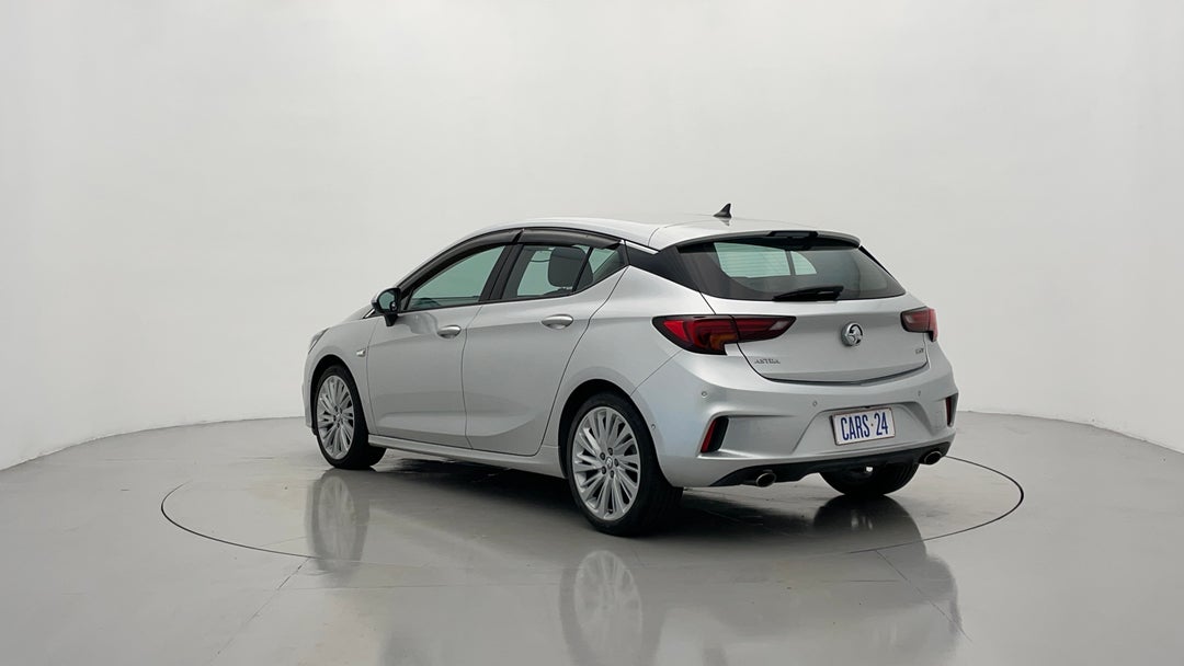 Left Back Diagonal (45- Degree) View