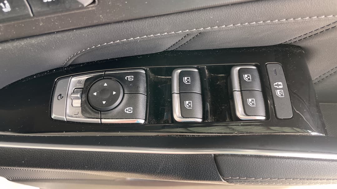 2024 Kia Sorento Gt-line 7 Seat, Automatic, 19135 km, Drivers Side Door Panel Controls
