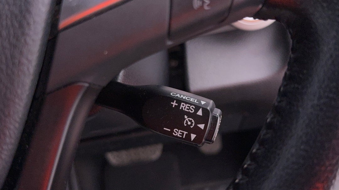 2017 Toyota Camry Rz S.e., Automatic, 90742 km, Cruise Control