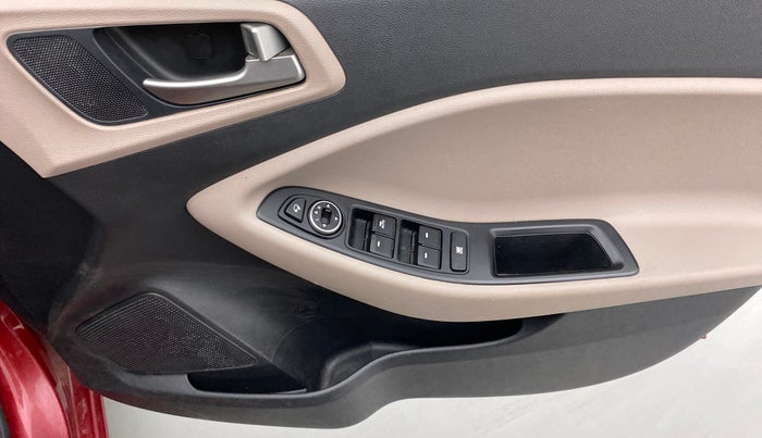 2019 Hyundai Elite i20 ASTA 1.2 (O), Petrol, Manual, 38,450 km, Driver Side Door Panels Control