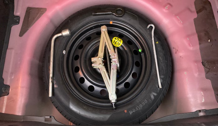 2019 Hyundai Elite i20 ASTA 1.2 (O), Petrol, Manual, 38,450 km, Spare Tyre