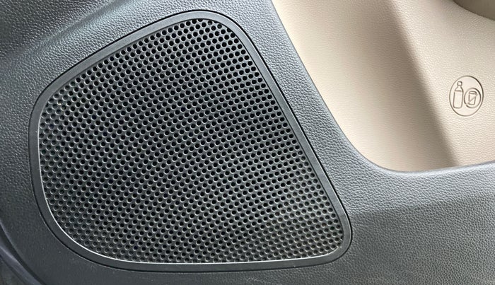 2017 Hyundai Grand i10 SPORTZ (O) 1.2 AT VTVT, Petrol, Automatic, 28,261 km, Speaker