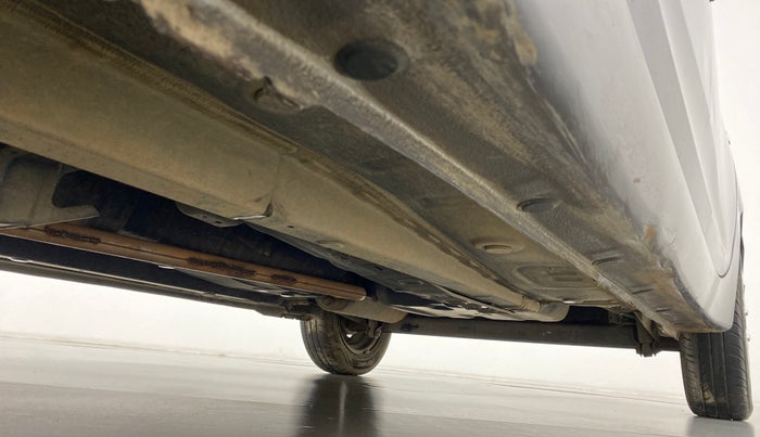 2015 Hyundai Eon MAGNA PLUS, Petrol, Manual, 54,862 km, Right Side Underbody