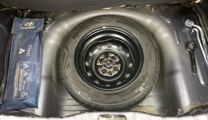 2015 Hyundai Eon MAGNA PLUS, Petrol, Manual, 54,862 km, Spare Tyre