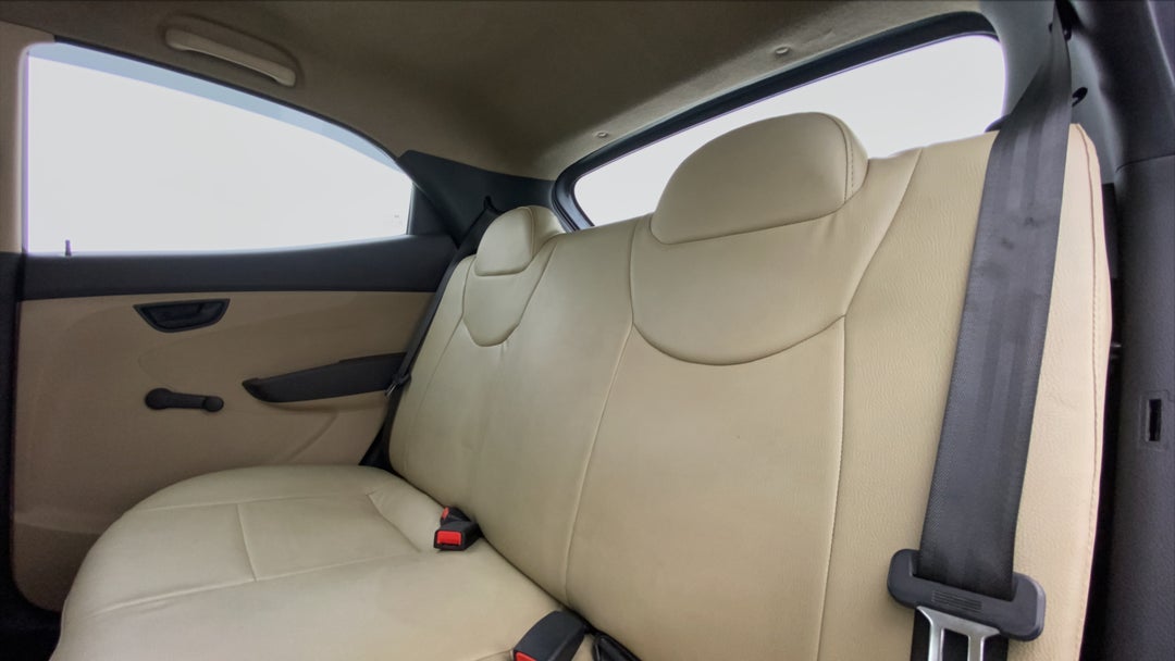 Right Side Rear Door Cabin