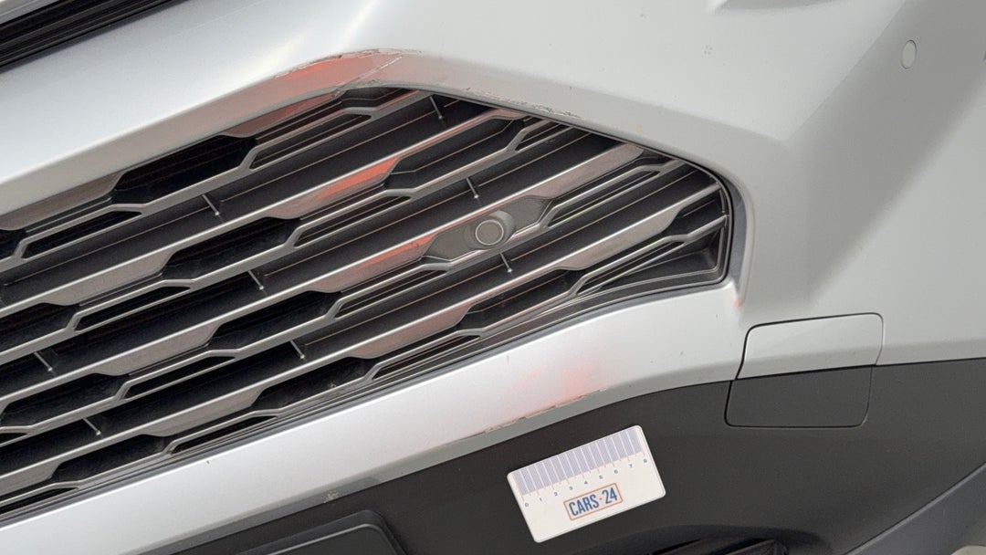 Bumper Front Scratch