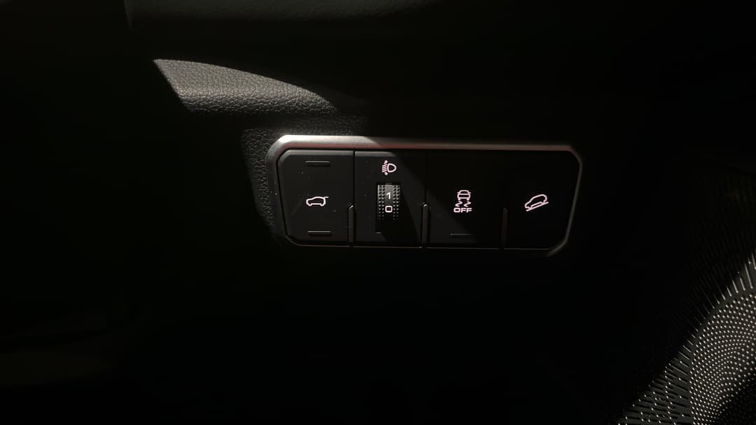 2022 GWM Haval H6 Ultra AWD, Automatic, 41147 km, Utility Switches/Buttons