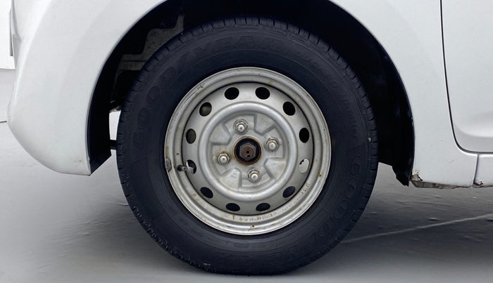 2016 Hyundai Eon ERA PLUS, Petrol, Manual, 37,164 km, Left Front Wheel