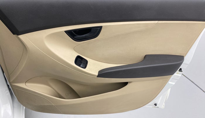 2016 Hyundai Eon ERA PLUS, Petrol, Manual, 37,164 km, Driver Side Door Panels Control