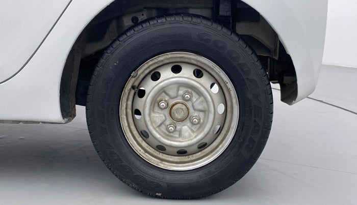 2016 Hyundai Eon ERA PLUS, Petrol, Manual, 37,164 km, Left Rear Wheel