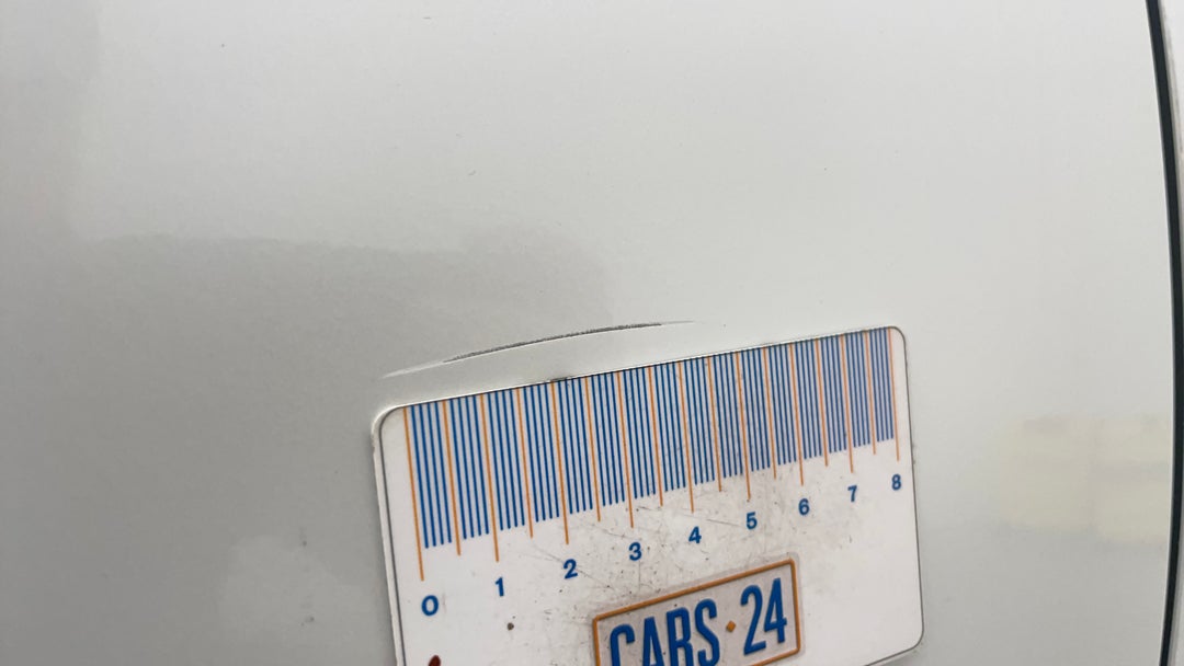 Doors Rear RHS Scratch